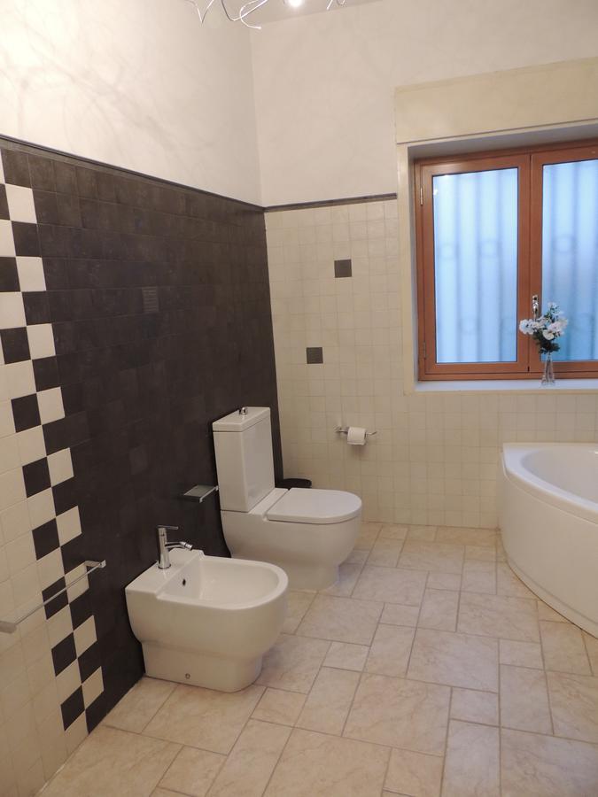 Bed and Breakfast Le Porte Di Таорміна Номер фото